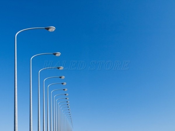 Cột đèn lắp đặt đơn giản và có độ bền cao