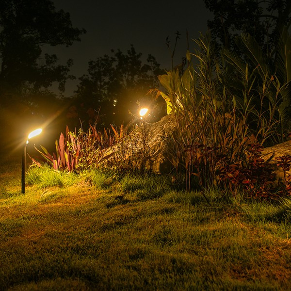 Đèn năng lượng mặt trời HLDAMTOG7-0.4 chiếu sáng tạo điểm nhấn bắt mắt