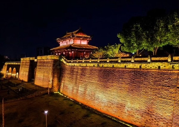 Đèn LED thanh ngoài trời HLDAWW3-36 chiếu sáng ngoài trời hiệu quả