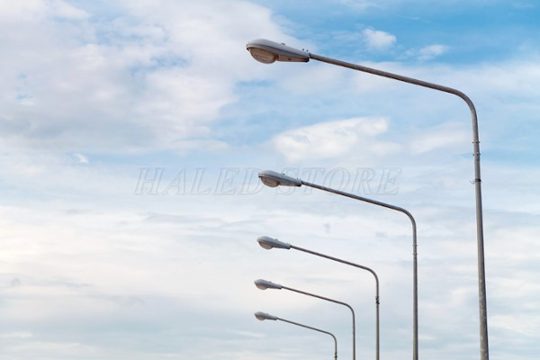 Cột đèn ứng dụng chiếu sáng có độ bền cực cao