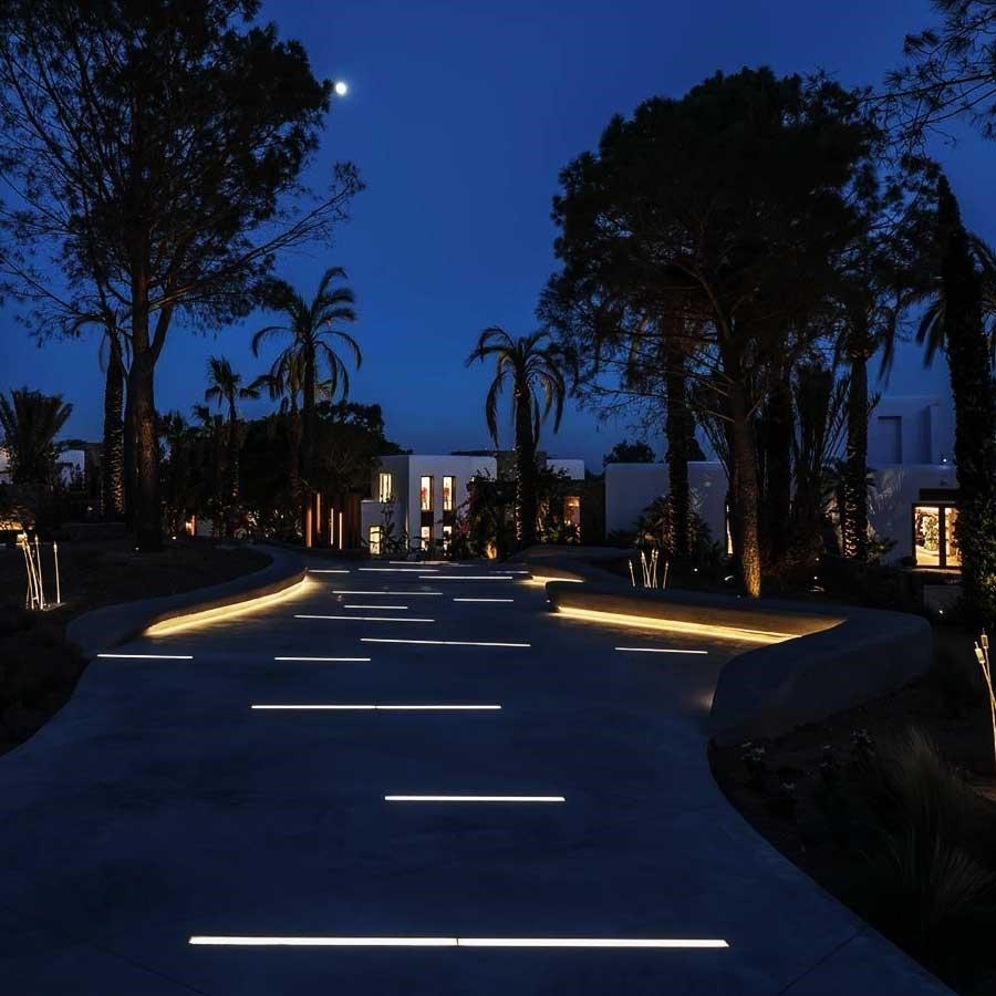 Chiếu sáng lối đi quanh nhà 