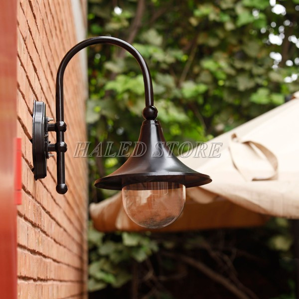 den-gan-tuong-hinh-non-doc-dao