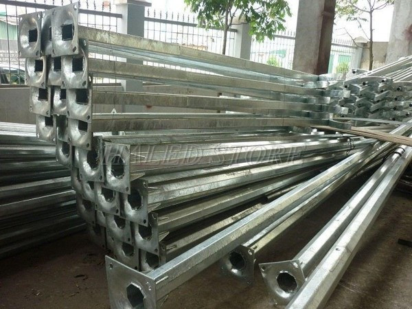 Kiểu dáng cột bát giác 8m dày 3.5mm