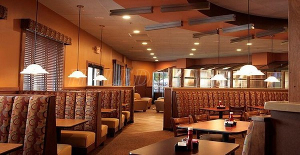 den-led-am-tran-tron-chieu-sang-quan-an