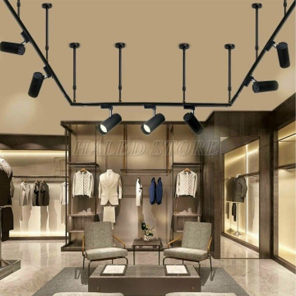 Bố trí các thanh ray đèn rọi shop dạng hình chữ U