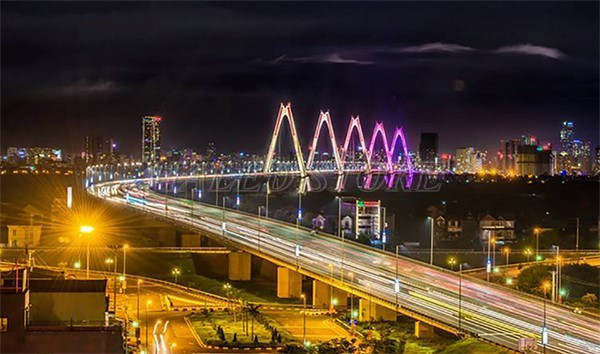 Đèn đường chiếu sáng đường phố đô thị