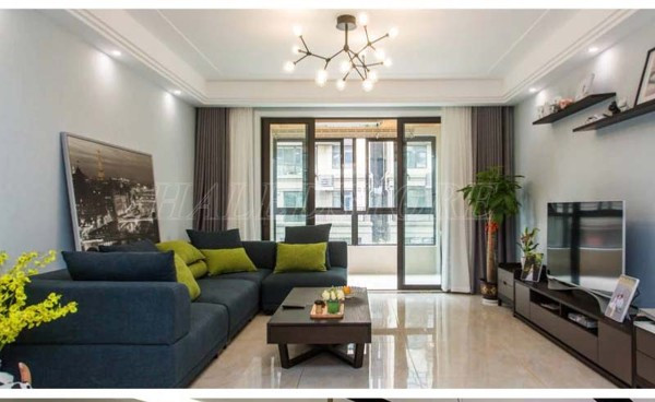 den-led-bulb-chieu-sang-phong-khach