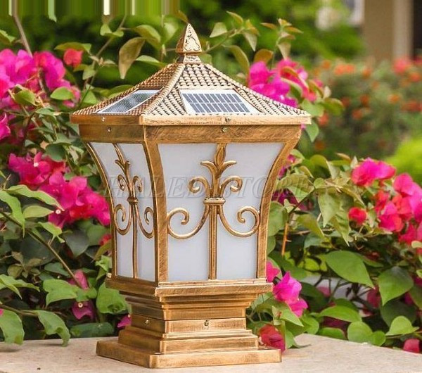 Đèn năng lượng mặt trời hàng rào cổ điển