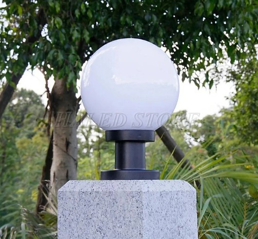 den-tru-cong-qua-cau-trang