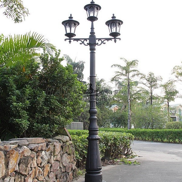Đèn trụ sân vườn ba bóng công viên