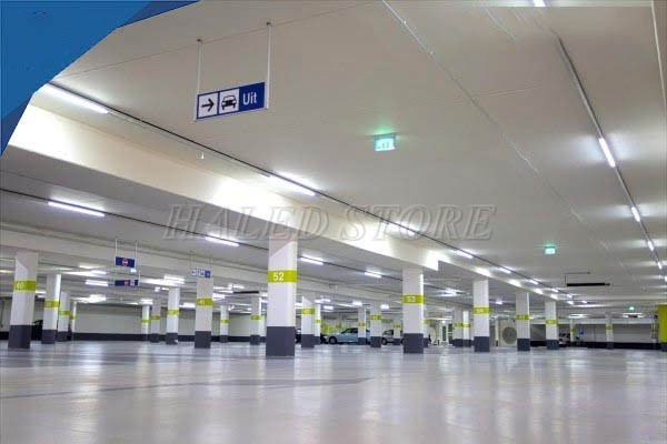 den-tuyp-led-ban-nguyet-30cm-cong-suat-10w