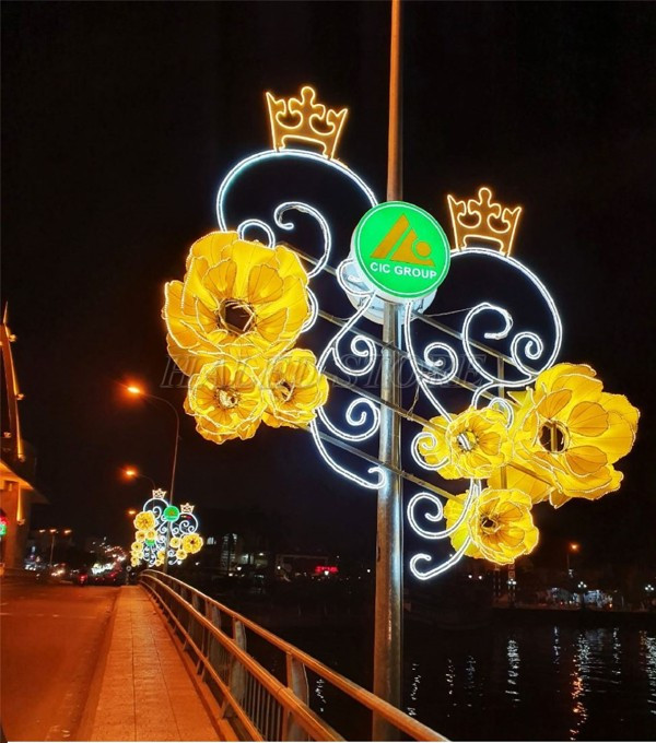 Hoa văn trang trí cột điện đường phố