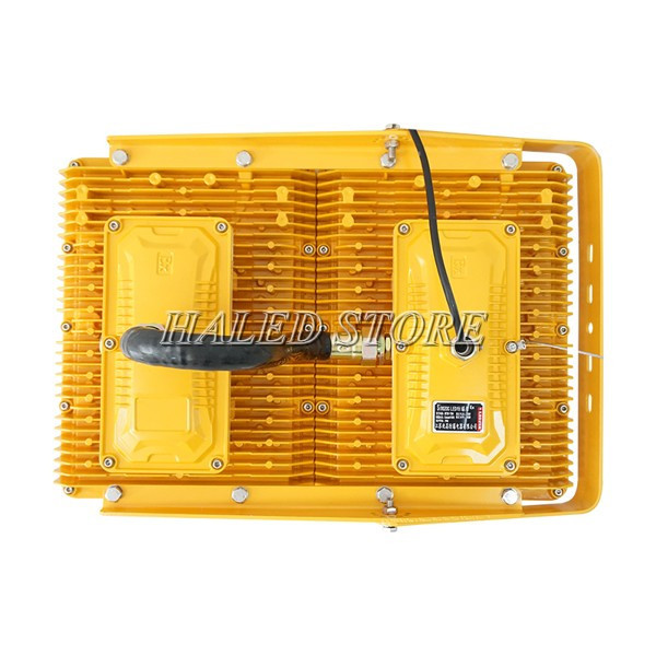 Hộp nguồn và tản nhiệt