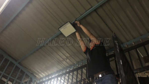 Tư vấn lắp đèn năng lượng mặt trời trong nhà