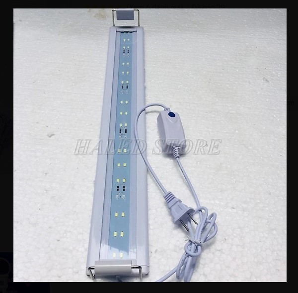 Kiểu dáng đèn LED bể cá cảnh 50cm 50w