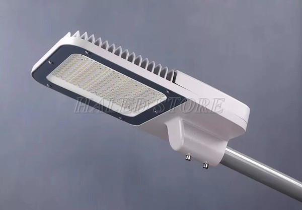 Kiểu dáng đèn đường 200w Philips