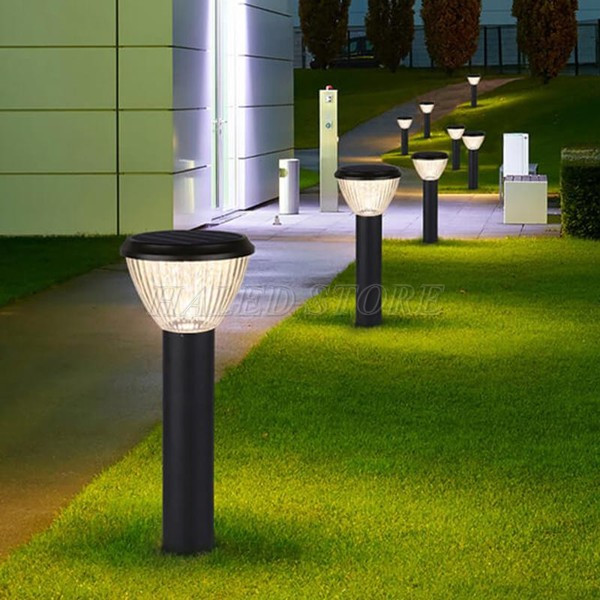 Kiểu dáng đèn trụ sân vườn màu vàng 