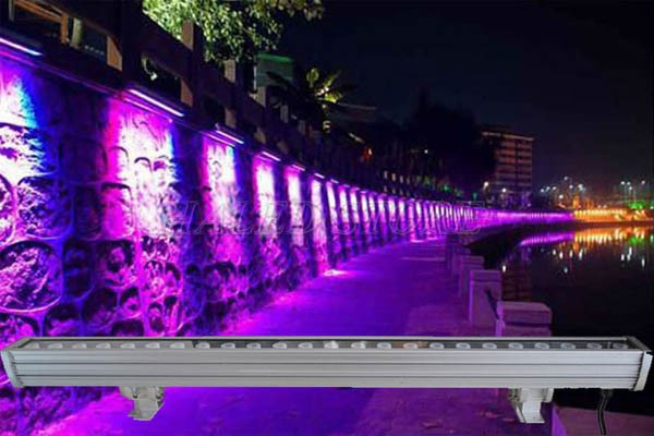 Đèn tuýp LED 24V chiếu hắt tường ngoài trời