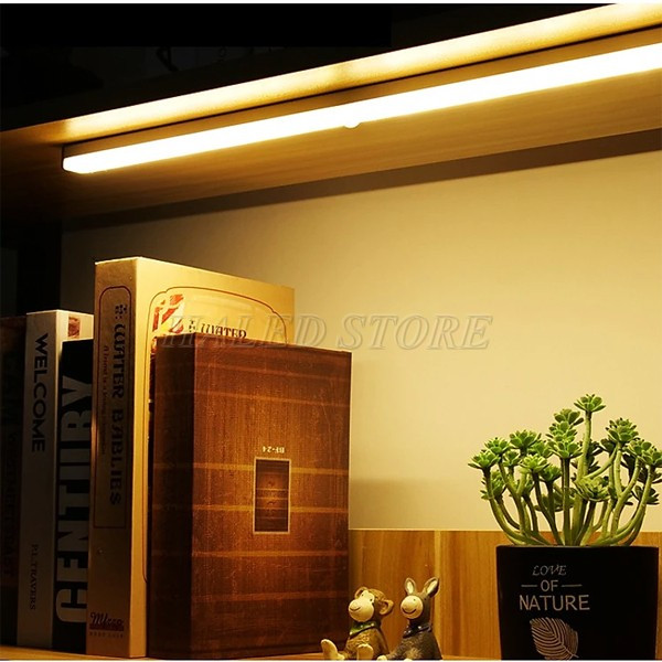 led-cam-ung-anh-sang-vang