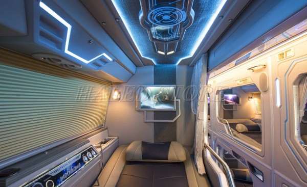 chieu-sang-noi-that-o-to