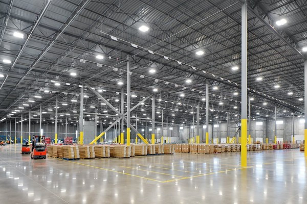 den-led-nha-xuong-chieu-sang-nha-may