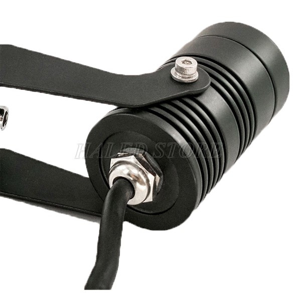 den-thiet-le-gon-nhe