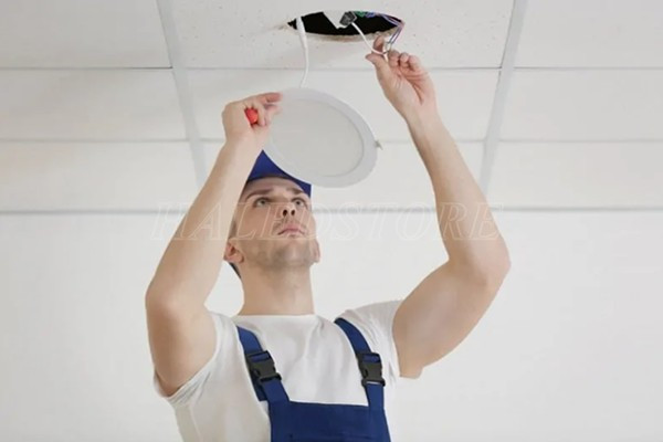 huong-dan-lap-den-am-tran-chi-tiet