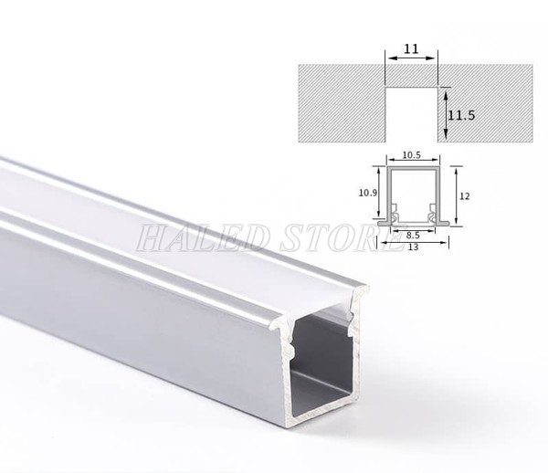led-gan-am-tran-tu-quan-ao-03m