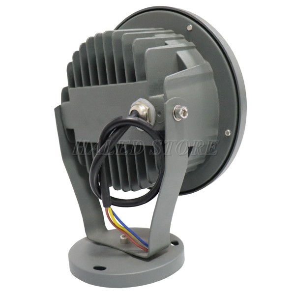 tan-nhiet-thiet-ke-dang-khe-ranh