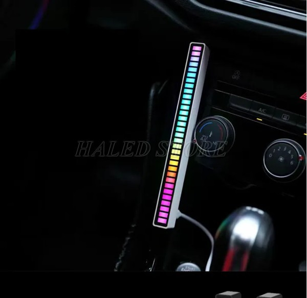 thiet-ke-vo-nhom-thoi-trang