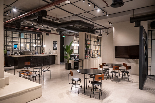 chieu-sang-anh-sang-am-cho-cua-hang