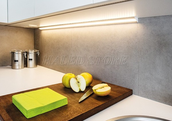 gan-den-thanh-nhom-vi-tri-gam-tu-bep