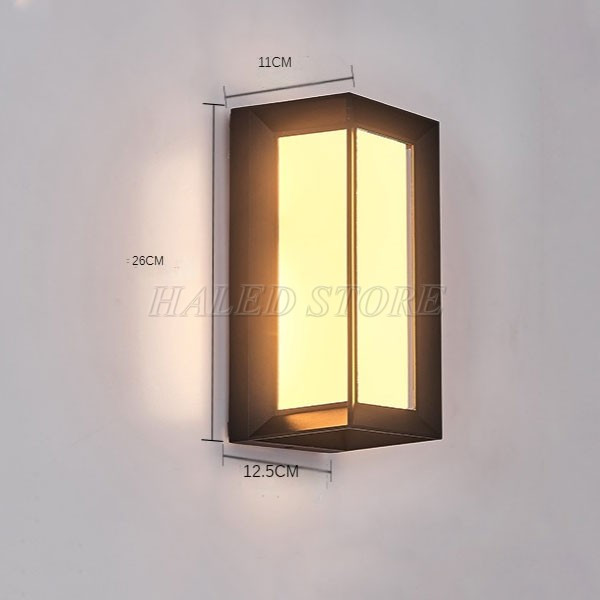 den-op-tuong-cau-thang-hinh-chu-nhat