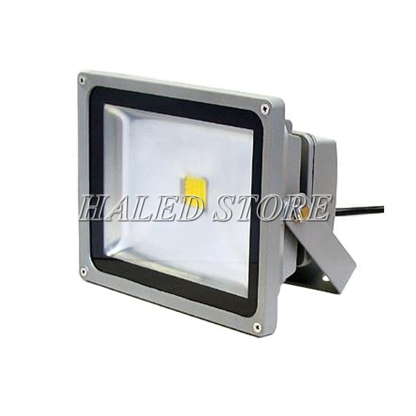 den-pha-led-san-vuon-20w