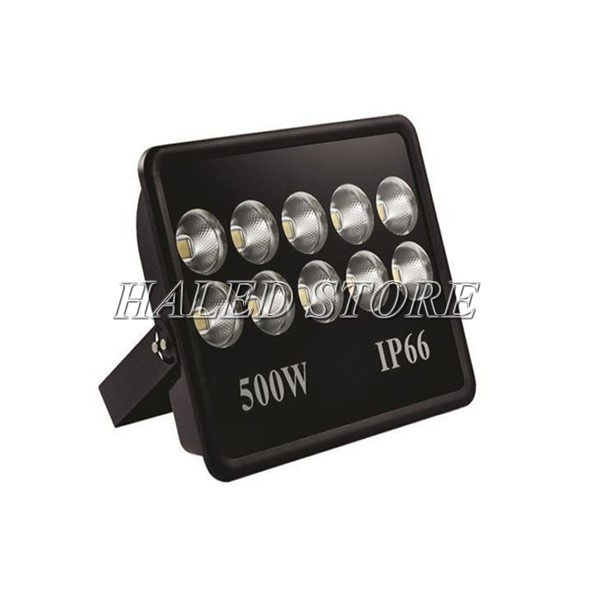 den-pha-led-tron-500w-cau-thap
