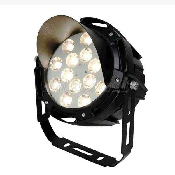 den-pha-led-san-khau-tron