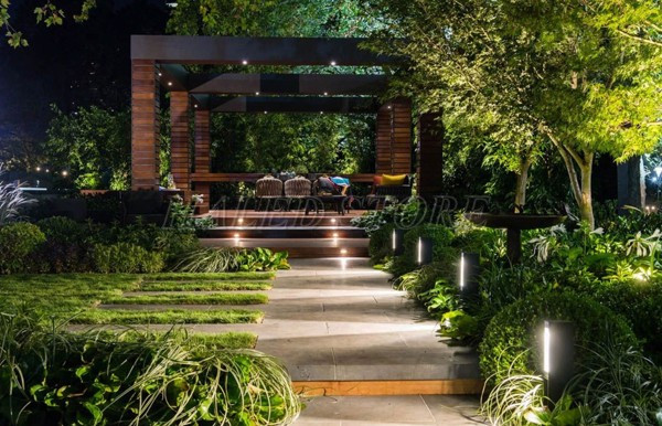 lap-dat-den-tru-led-loi-di-cau-thang