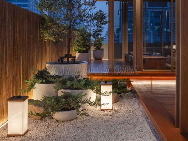 trang-tri-chieu-sang-tuong-rao-voi-den-tru