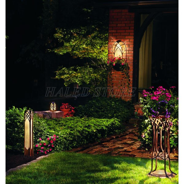 trang-tri-den-op-tuong-san-vuon