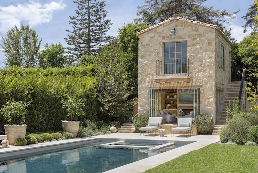 khu-be-boi-biet-thu-chuan-thiet-ke-chau-au