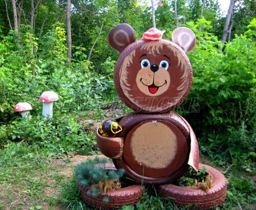 lam-chu-gau-nau-xinh-xan-tu-lop-xe-o-to