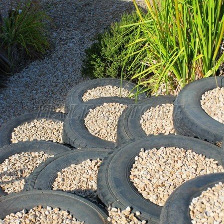 tao-loi-di-trong-san-vuon-tu-lop-xe