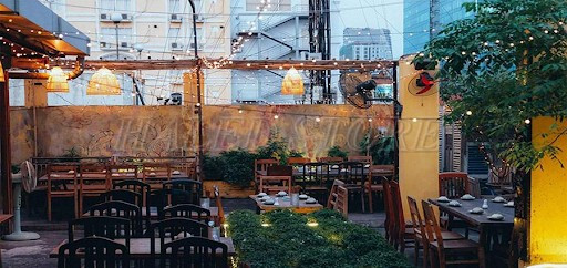 chieu-sang-day-led-quan-nhau