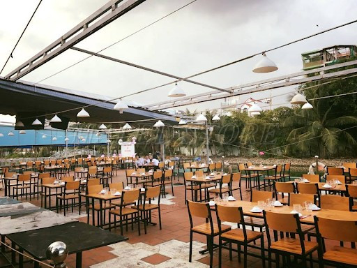 dong-bo-cac-mau-ban-ghe-cho-quan-nhau.