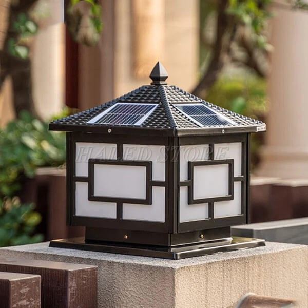 den-tru-cong-nang-luong-mat-troi-40x40-cm-vo-den