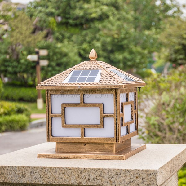 den-tru-cong-nang-luong-mat-troi-40x40cm-tc04l-1v