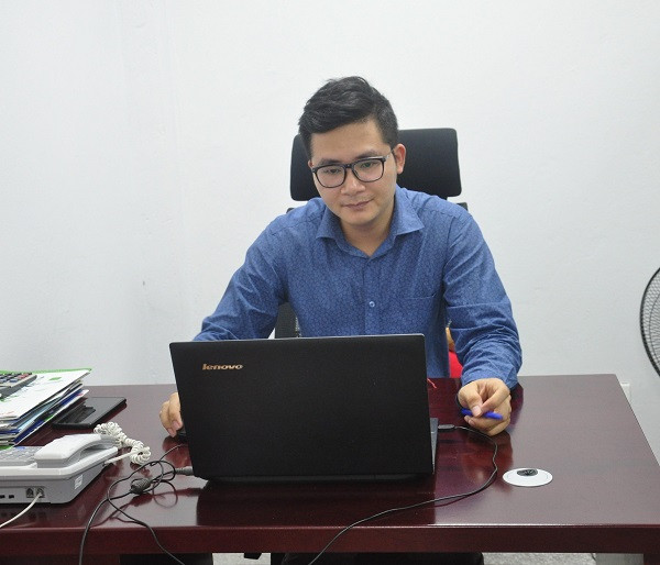 z5273187410205-d04f1c529304ea1a1edc1dea04a26e26