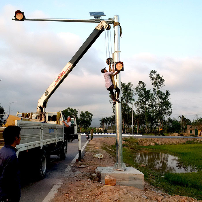 cột điện chiếu sáng