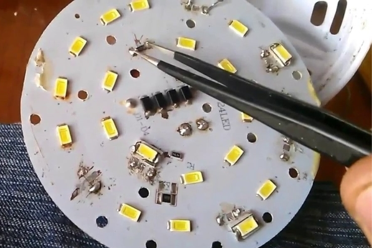 đèn đường 150w