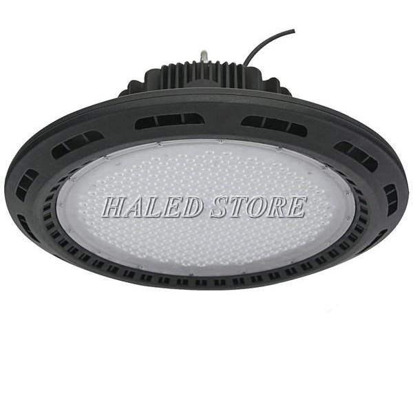 Cấu tạo của đèn LED nhà xưởng 200W 